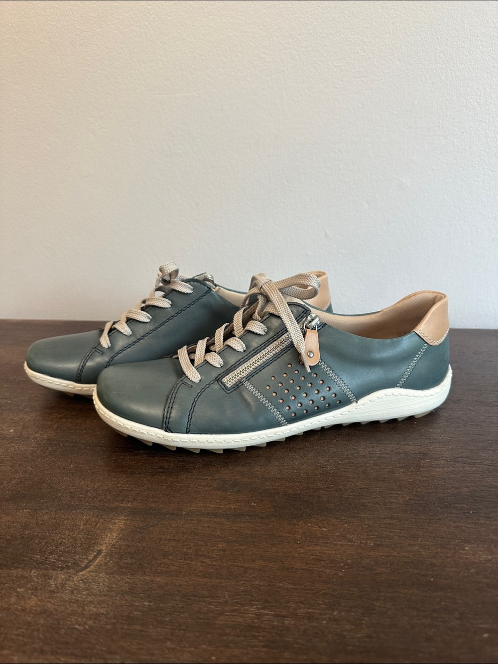 Remonte R1432 Liv 32 Leather Sneakers